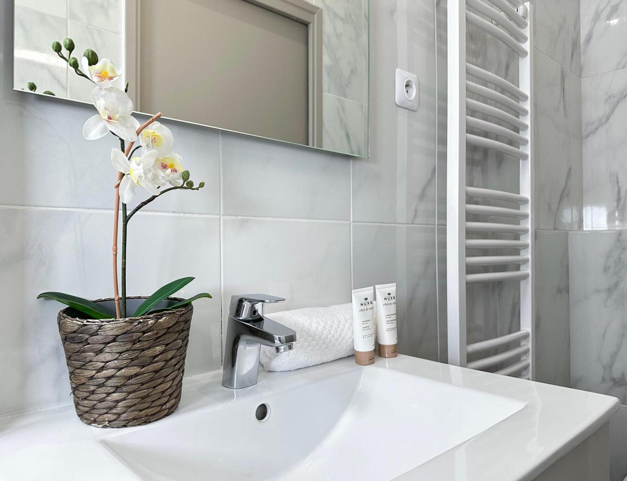 Appartement Spacious In Saint-germain-des-pres Paris